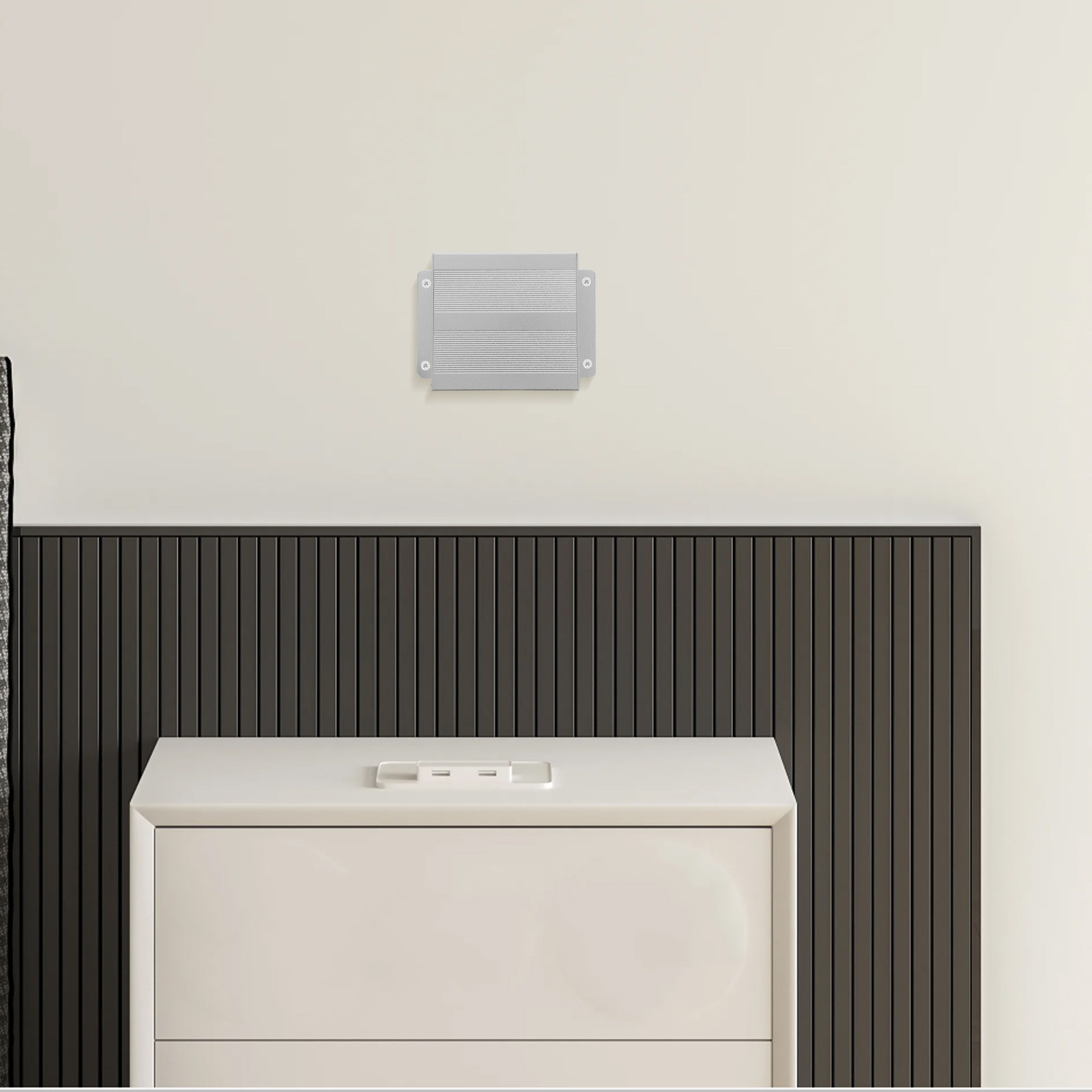 標準的なアルミニウム製エンクロージャーボックス。アクセス制御 - Outdoor Power Box のレビューと価格